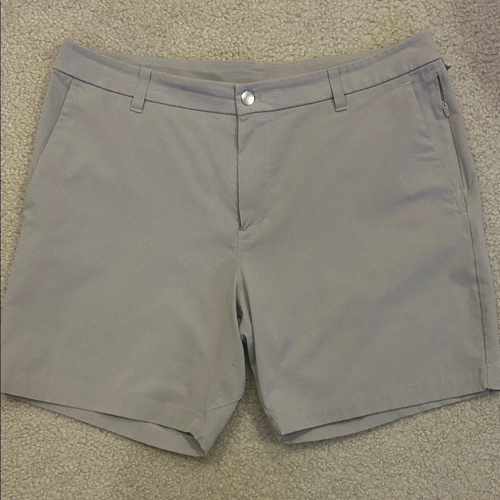 Lululemon Men's Commission Classic-Fit Short 7" Ventlight - Picture 2 of 8